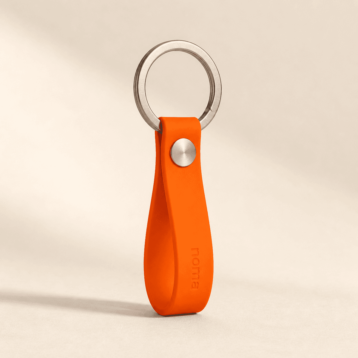 Llavero NFC naranja personalizado